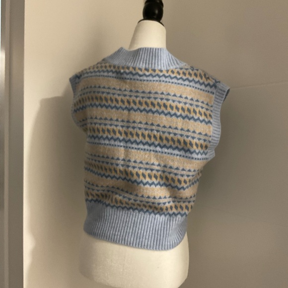 NEW London Kaye Sweater Vest - Picture 2 of 3